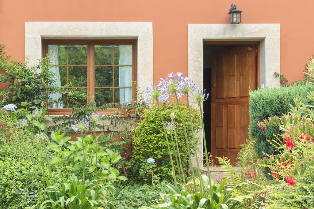 Gasthaus Casa Ines Villaviciosa  Exterior foto